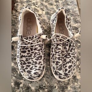 Hey Dude Women's Black and White Leopard Shoes